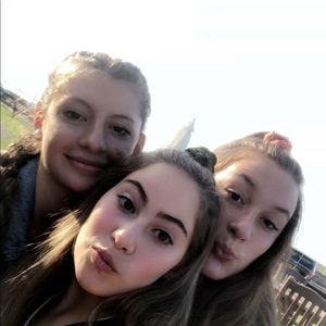 Meet your Posher, Brooke